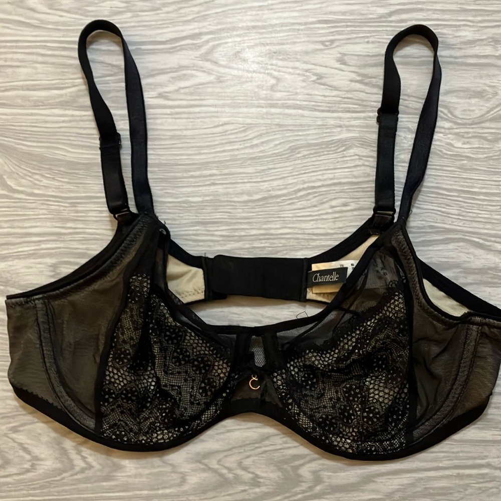 Unlined Chantelle Black Bra, 32C